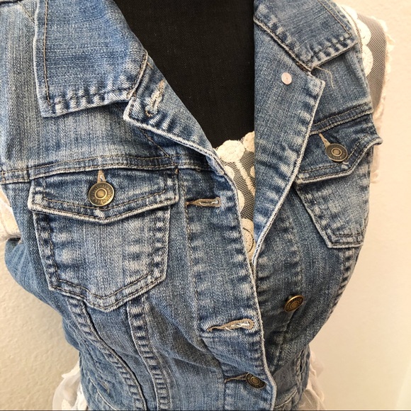 Gently Used I Love Hs1 Cropped Denim Vest - Picture 7 of 8